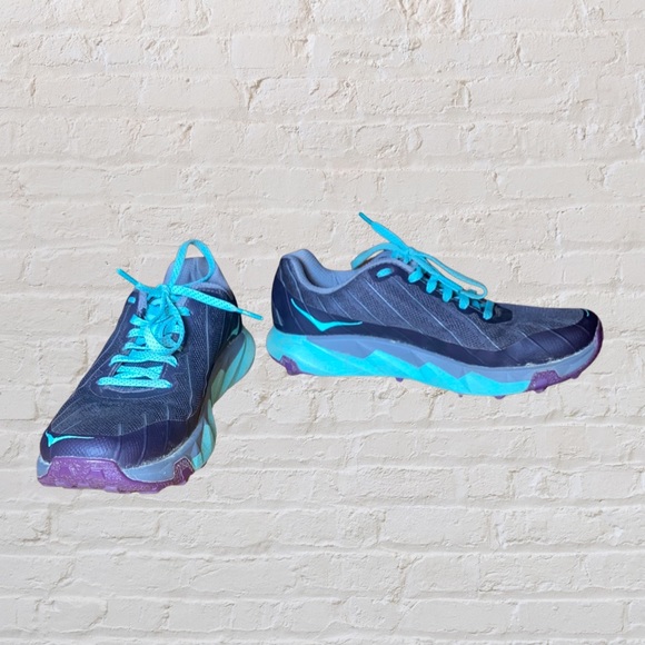 Hoka Shoes - Hoka Torrent Sneakers